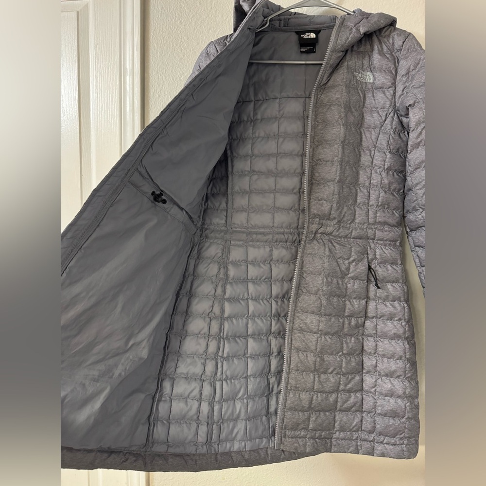 The North Face Women’s ThermoBall Eco Hooded Parka Jacket Gray Size S Small - Picture 5 of 12